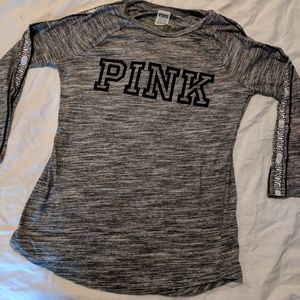 VS PINK grey top size small